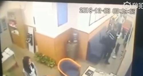 酒吧最新事件爆料视频完整版,揭秘完整版爆料视频背后的惊人真相